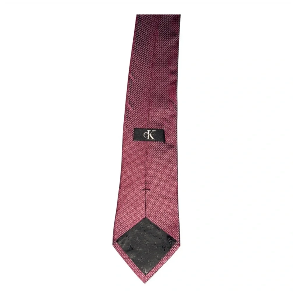 Calvin Klein Burgundy Silk Tie - Picture 2 of 2